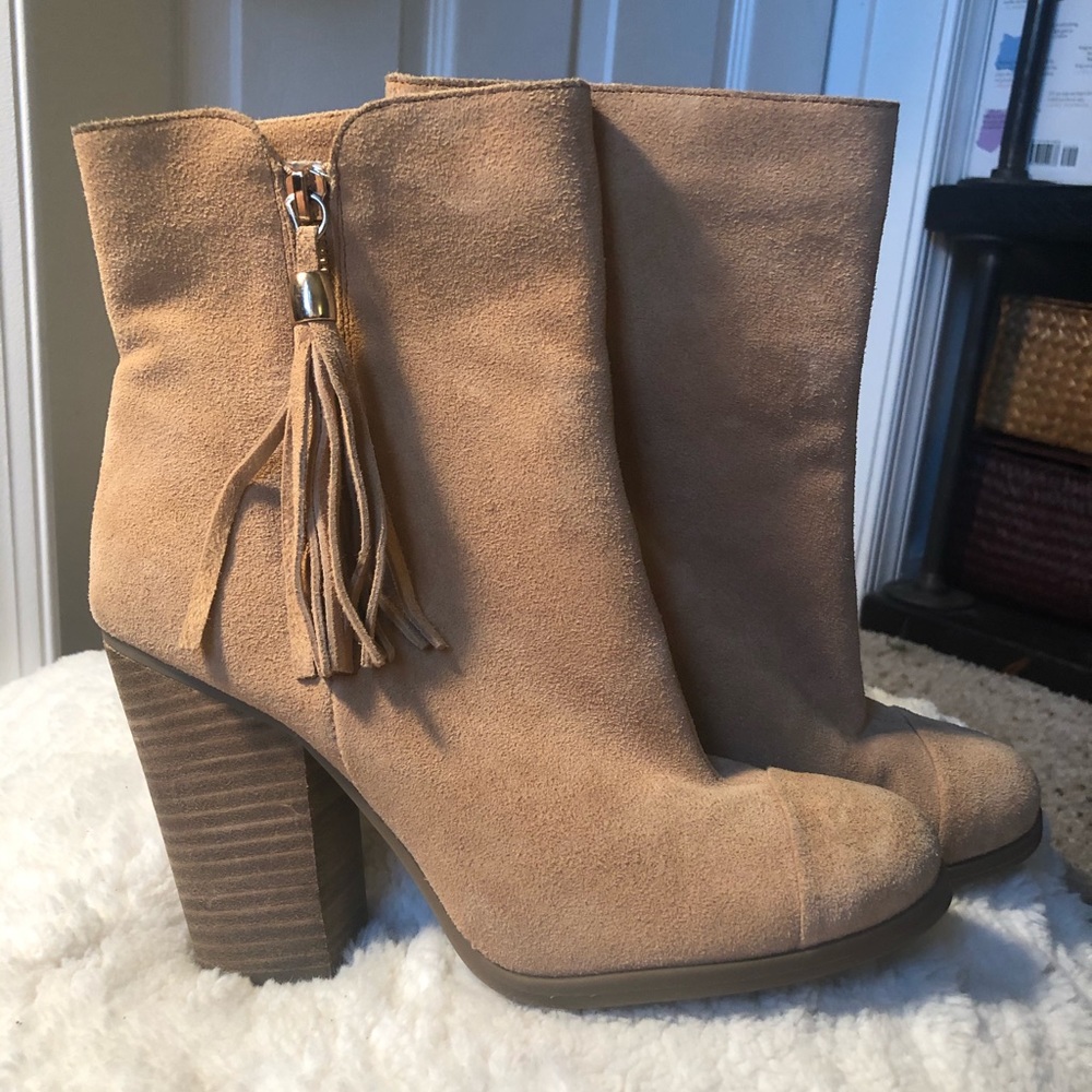 Just Fab Lux Faux Suede Tan Booties